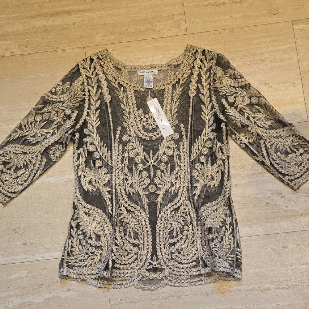 New Ultra Pink Elegant Black/Metallic Gold Sheer Embroidered Blouse